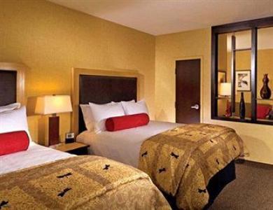 Cambria Suites Pittsburgh at CONSOL Energy Center Cambria Suites Pittsburgh at CONSOL Energy Center