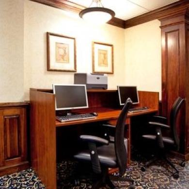 Holiday Inn Express Richmond N Holiday Inn Express Richmond N