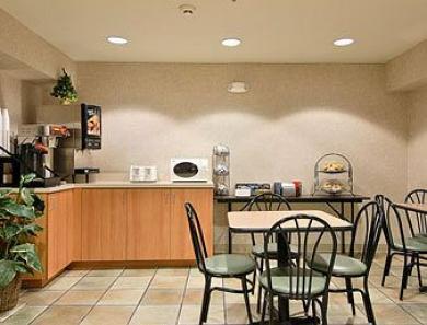 Super 8 Sacramento Airport Super 8 Sacramento Airport
