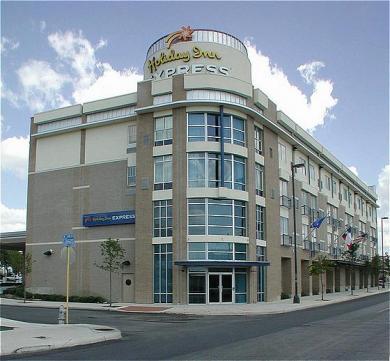 Holiday Inn Express Rivercenter Holiday Inn Express Rivercenter
