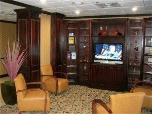Holiday Inn Express Denison North-Lake Texoma Holiday Inn Express Denison North-Lake Texoma