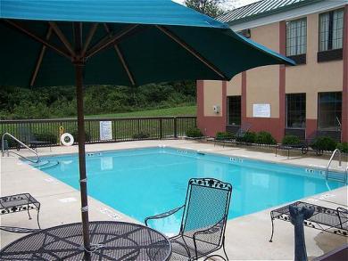 Holiday Inn Express South Boston Holiday Inn Express South Boston
