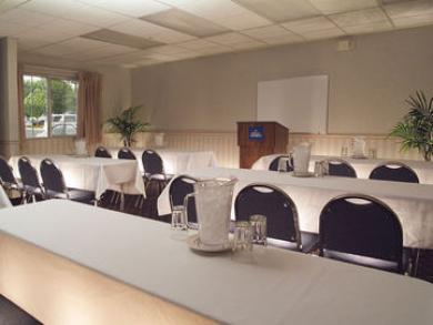 Holiday Inn Express Holiday Inn Express
