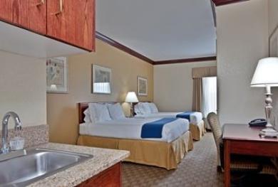 Holiday Inn Express Hotel & Suites Spring Lake Holiday Inn Express Hotel & Suites Spring Lake