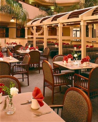 Holiday Inn SpringdaleFayetteville Area Holiday Inn SpringdaleFayetteville Area