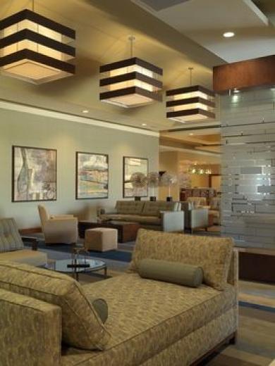 Doubletree By Hilton Collinsvi Doubletree By Hilton Collinsvi