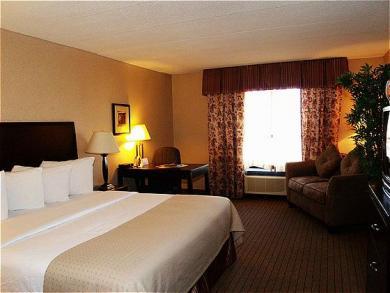 Holiday Inn St. Louis-airport Holiday Inn St. Louis-airport