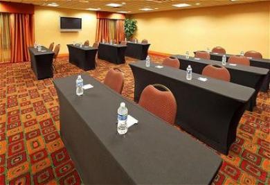 Holiday Inn Express Hotel & Suites Tyler South Holiday Inn Express Hotel & Suites Tyler South