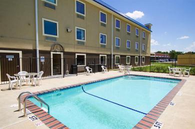 Best Western Plus University Inn & Suites Best Western Plus University Inn & Suites