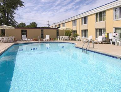 Days Inn Willoughbycleveland Days Inn Willoughbycleveland