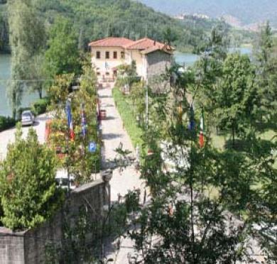Del Lago Del Lago