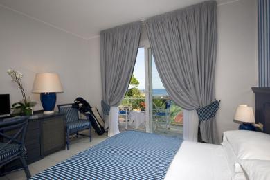 Desiree Hotel Desiree Hotel