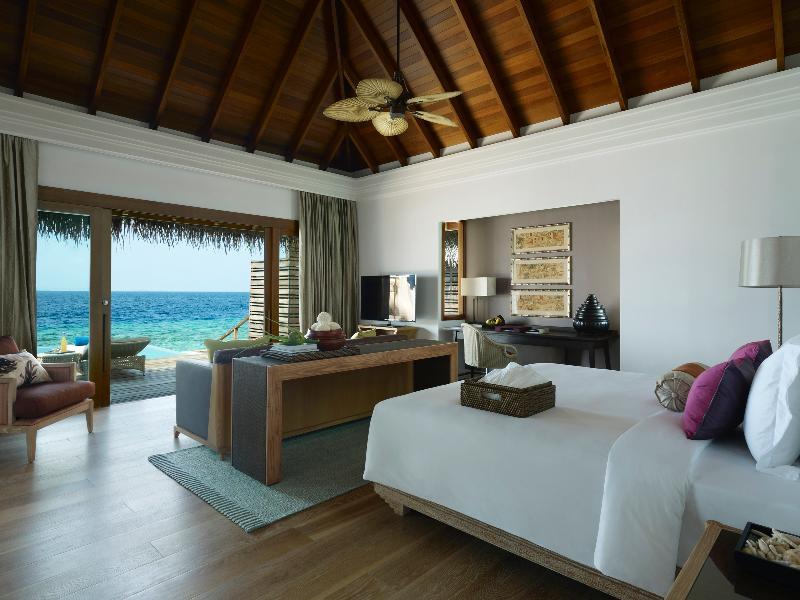 Dusit Thani Maldives Dusit Thani Maldives