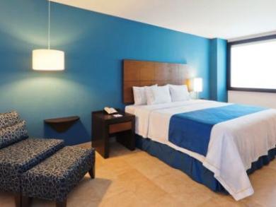 Holiday Inn Express Holiday Inn Express