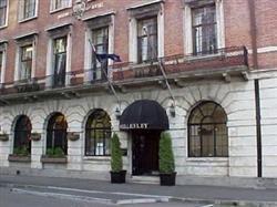 Wellesley Boutique Wellesley Boutique