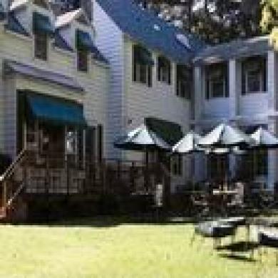 Delta Sherwood Inn Delta Sherwood Inn