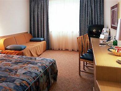Novotel Cergy Pontoise Novotel Cergy Pontoise