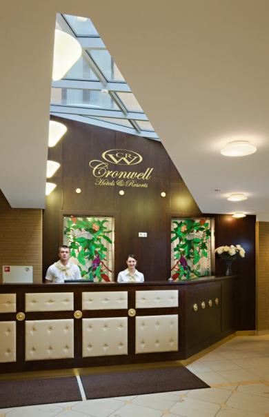 Cronwell Inn Stremyannaya Hotel Cronwell Inn Stremyannaya Hotel