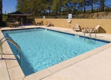 Comfort Inn & Suites Comfort Inn & Suites