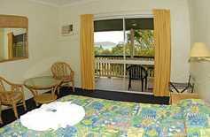 Club Crocodile Resort Airlie Beach Club Crocodile Resort Airlie Beach