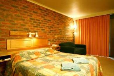 Best Western Heritage Motor Inn Best Western Heritage Motor Inn