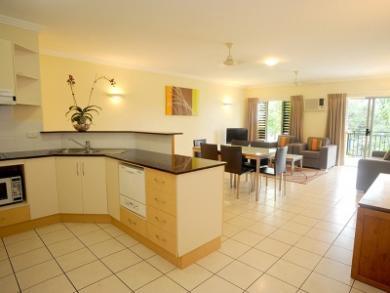 Bay Village Tropical Retreat Bay Village Tropical Retreat