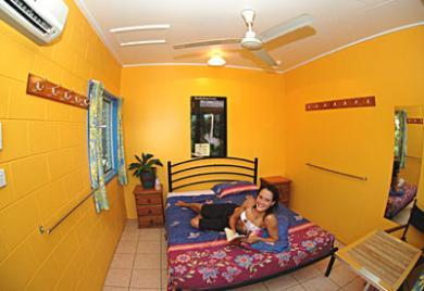 Calypso Backpackers Calypso Backpackers