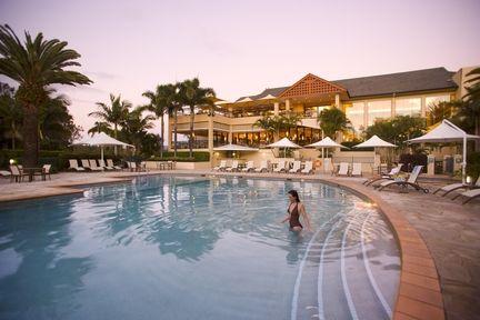 Exterior - Mercure Gold Coast Resort