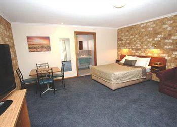  - Comfort Inn Clare Central