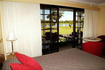  - Best Western Lakeside Lodge Motel