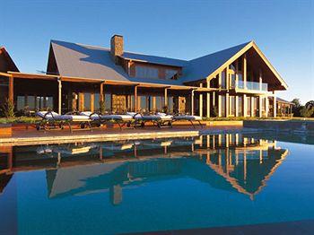 Exterior - Spicers Peak Lodge Exterior - Spicers Peak Lodge