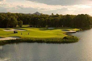  - Noosa Springs Golf Resort & Spa