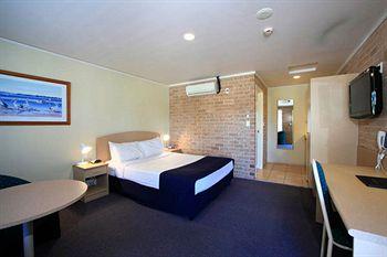  - Best Western Macquarie Barracks Motor Inn
