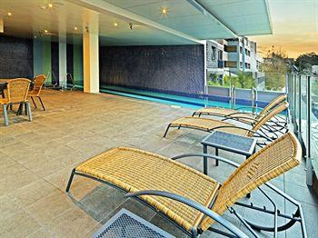  - Adina Apartment Hotel Wollongong