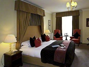  - Mercure Windsor Castle Hotel