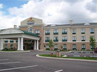 Holiday Inn Express Dieppe Airport Holiday Inn Express Dieppe Airport