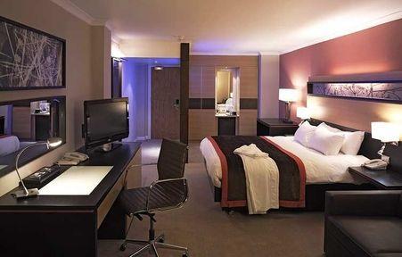 Guestroom - Hilton Manchester Airport