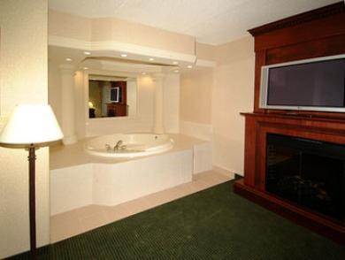 Holiday Inn Express Hotel & Suites Milton Holiday Inn Express Hotel & Suites Milton