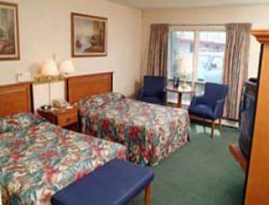 Thriftlodge at the Falls Hotel Thriftlodge at the Falls Hotel