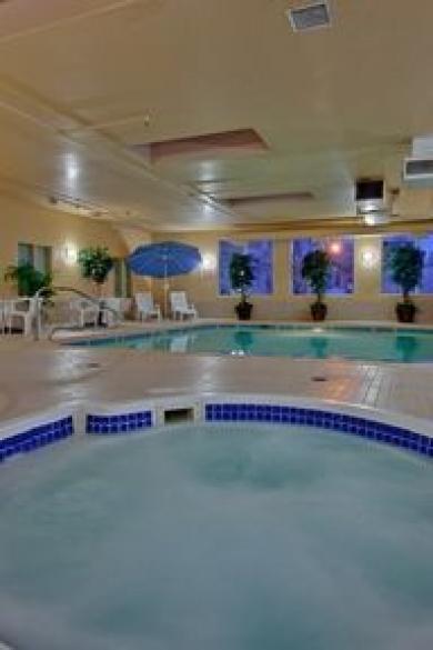 Holiday Inn Express Hotel & Suites Saskatoon Holiday Inn Express Hotel & Suites Saskatoon