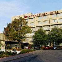 Toronto Don Valley Hotel & Suites Toronto Don Valley Hotel & Suites