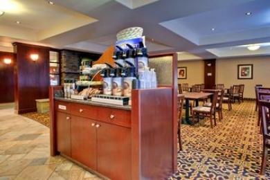 Holiday Inn Express Whitecourt Southeast Holiday Inn Express Whitecourt Southeast