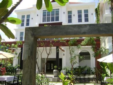 Frangipani Villa Hotel II Frangipani Villa Hotel II