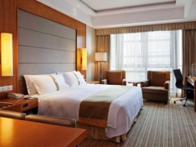 Holiday Inn Cbd Holiday Inn Cbd