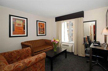  - Comfort Inn Times Square South Area