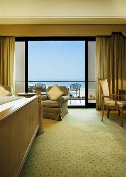  - Le Royal Meridien Beach Resort And Spa