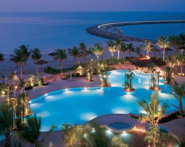 Exterior - Jumeirah Beach Hotel