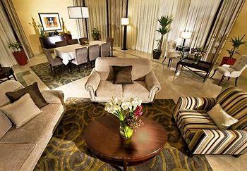  - Dubai Marriott Harbour Hotel & Suites
