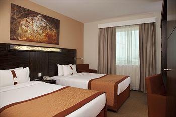  - Holiday Inn Express Dubai Jumeirah