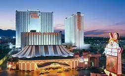 Exterior - Circus Circus Hotel & Casino Exterior - Circus Circus Hotel & Casino